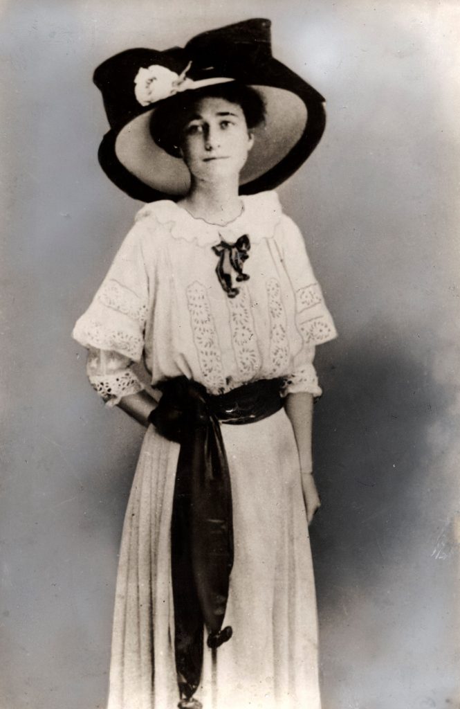 Wallis Simpson as a young woman.
